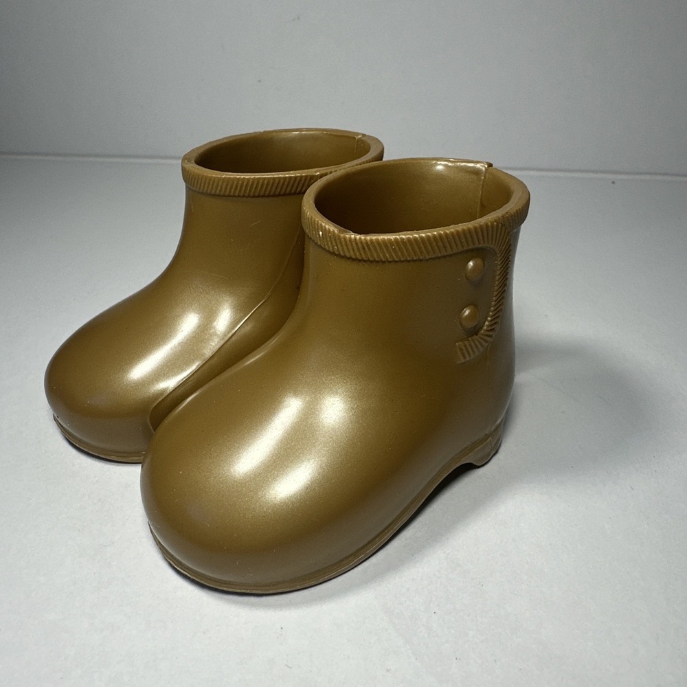 Our Generation Cheerfully Chilly Replacement Brown Booties For 18" Dolls